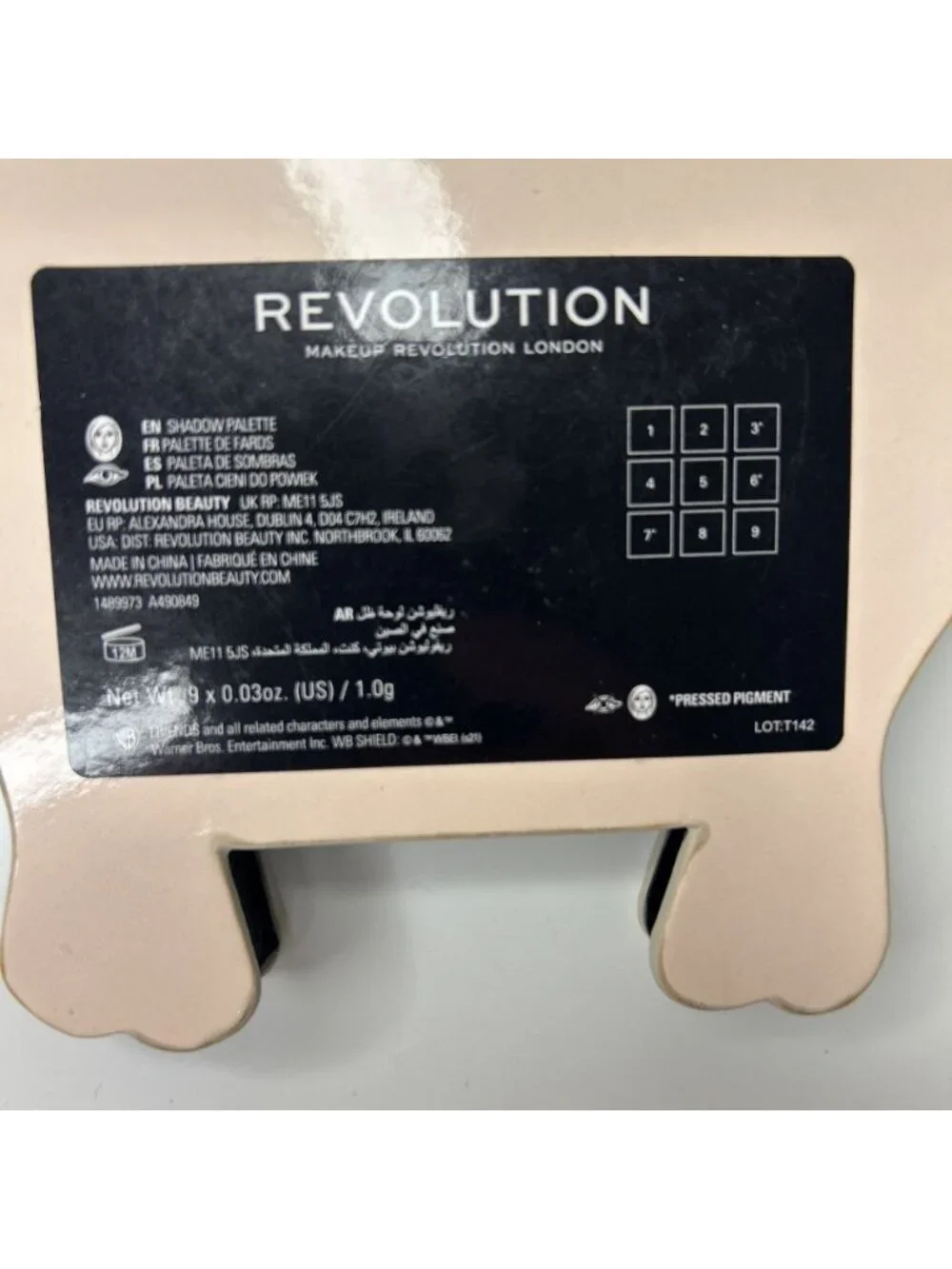 Revolution “FRIENDS”Eyeshadow 9 Color Palette Turkey Thanksgiving Makeup No Box